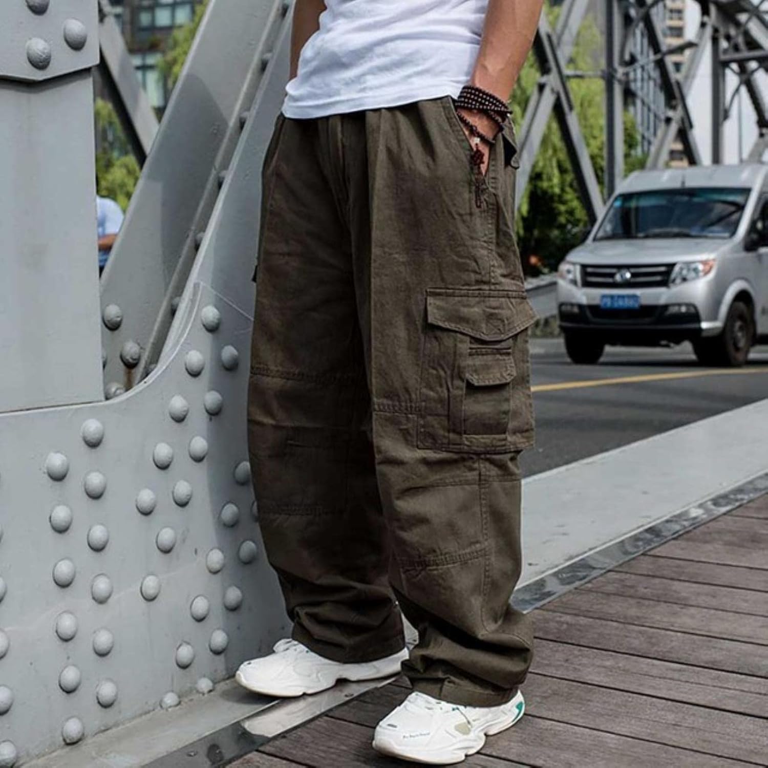 Buy Pack Of 5 Baggy Cargo Pants in Rs.1299/-