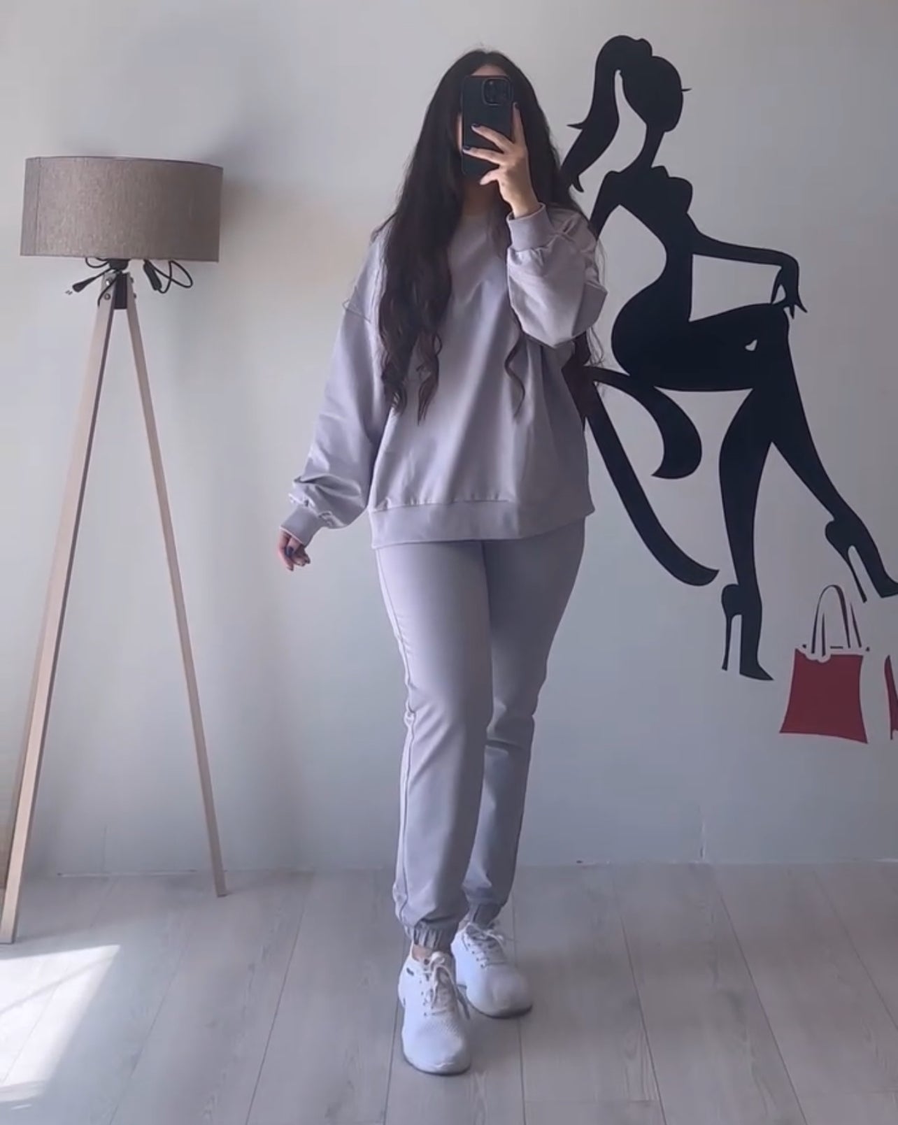 Round Neck Basic Tracksuit For Winters