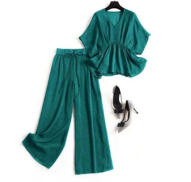 Butterfly Blouse With Loose Wide Trouser