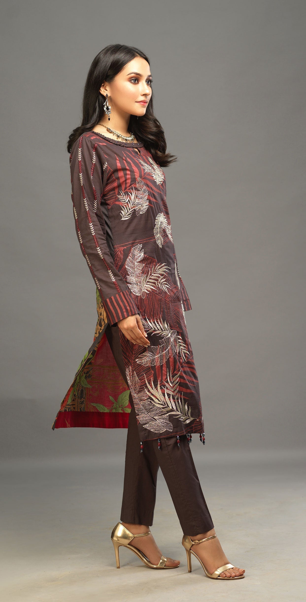 1 & Get 1 Free - Unstitched 3pc Printed Embroidered Lawn Shirt with Organza Lines Dupatta - Shades DOS309