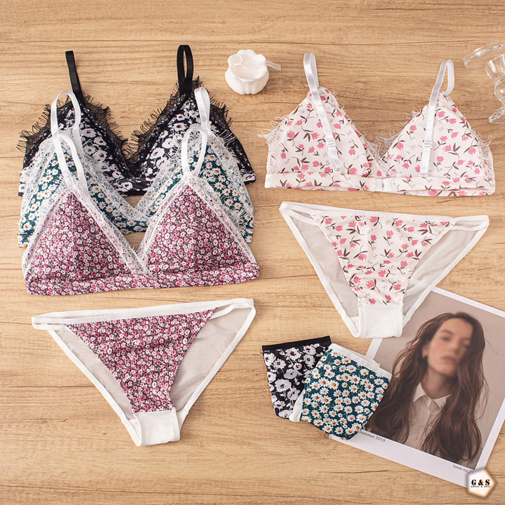 Pack Of 2 Printed Single Hook Design Bra With T-Panty Set