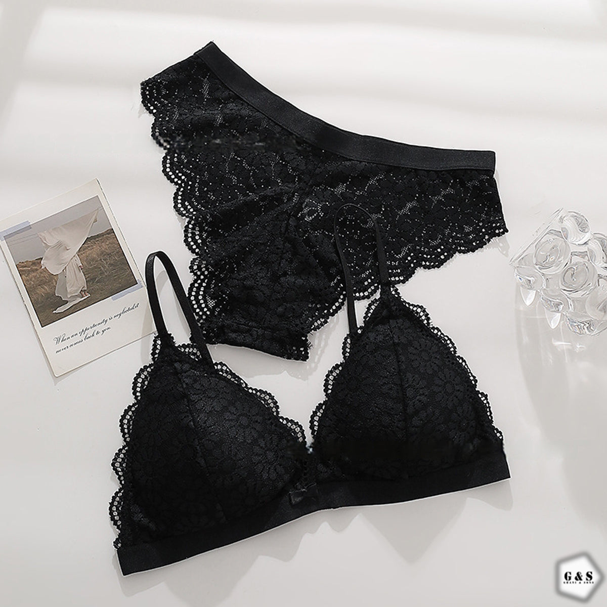 Pack Of 2 Lace Design Single Hook Bra/Bralette Set