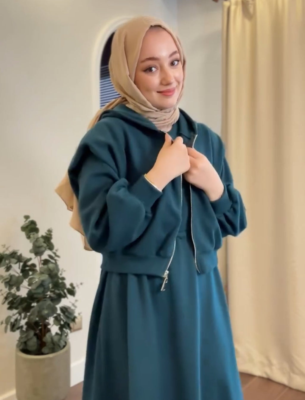 2 Pcs Winter Outfit Long Frock With Upper Fleece Hoodie