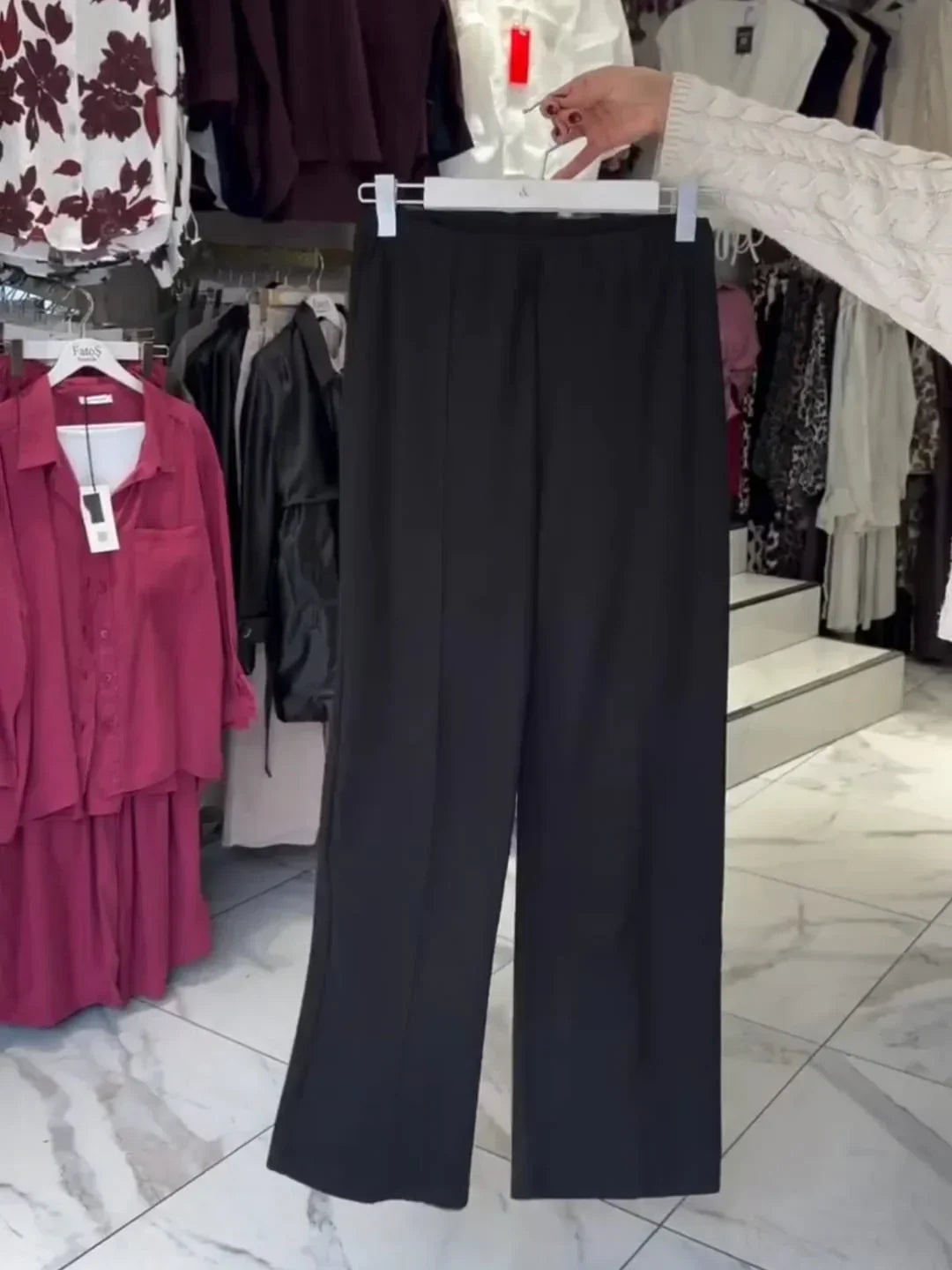 Cap Sleeves Top & Free-Fall Trouser