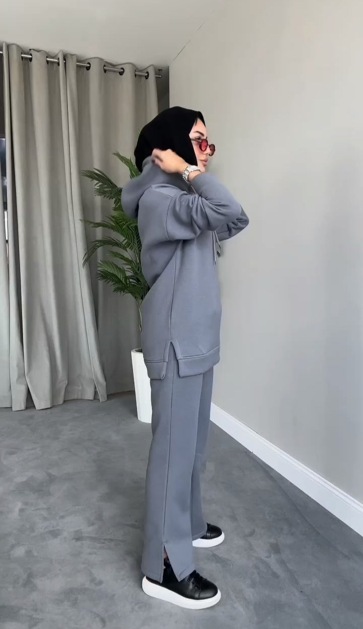 Hooded Winter Fleece Tracksuit CH 400