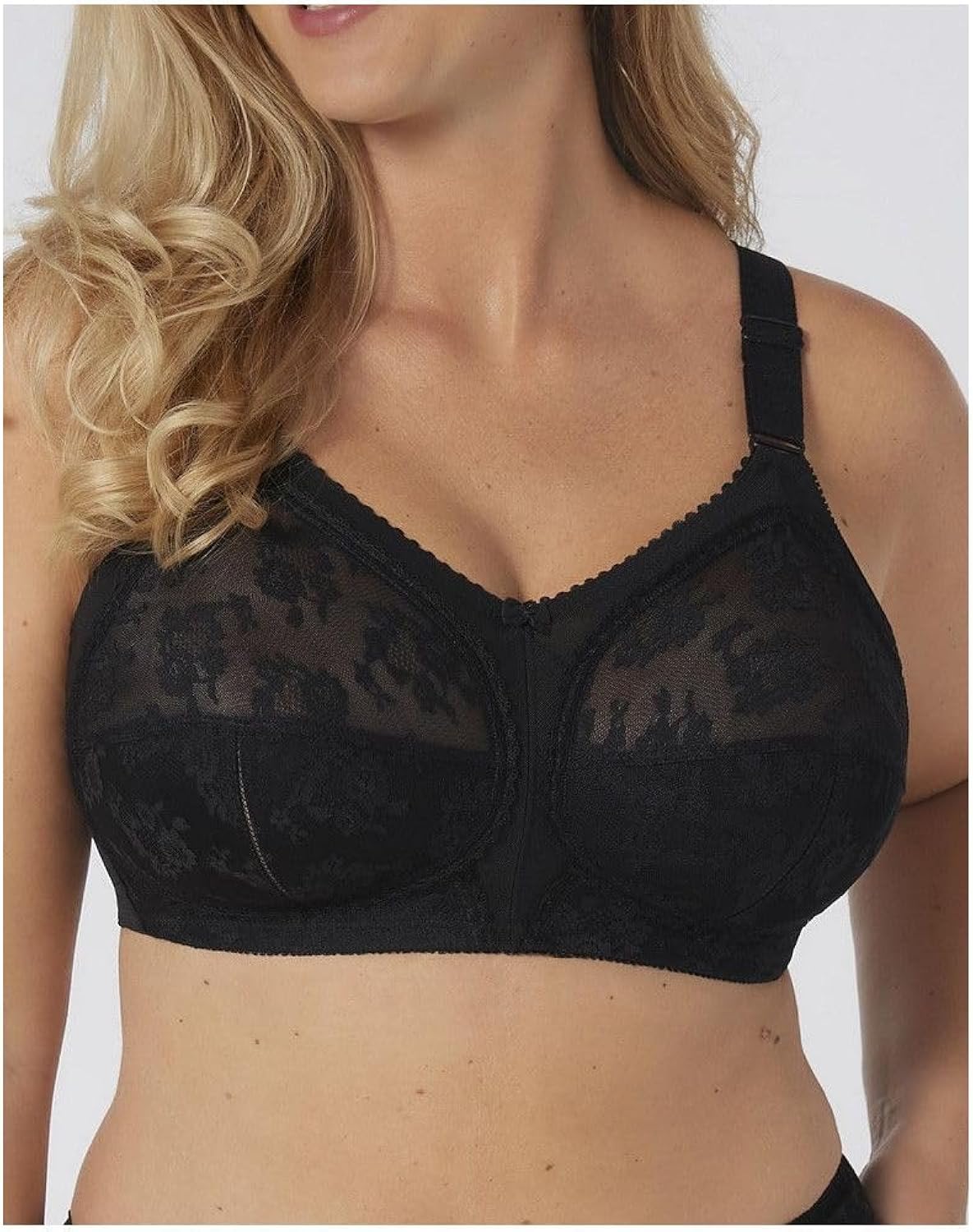 70% OFF | PACK OF 3 IMPORTED TRIUMPH DOREENA BRA BEST FOR SUMMER | FREE HOME DELIVERY