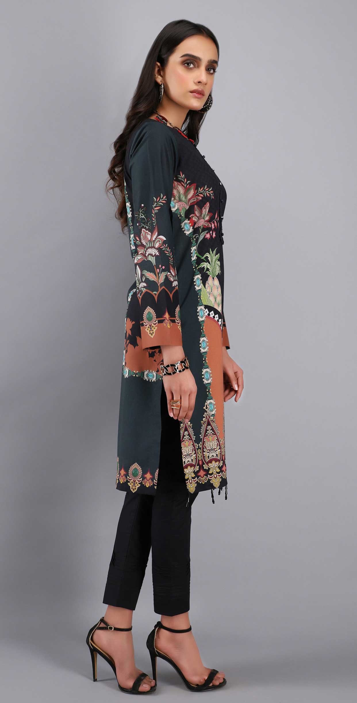 1 & Get 1 Free - Unstitched 1pc Digital Printed Lawn Shirt - DOS212