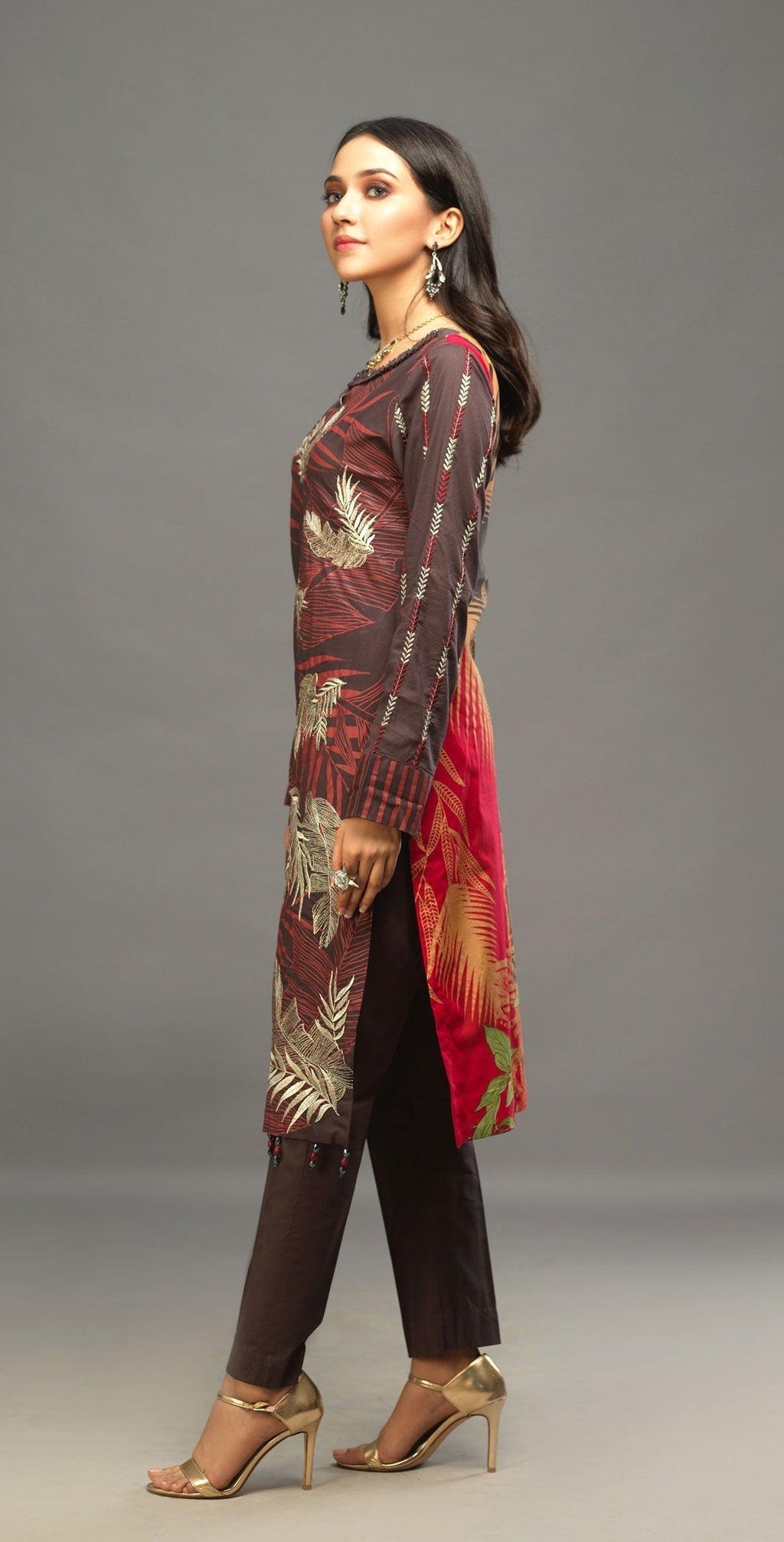 1 & Get 1 Free - Unstitched 3pc Printed Embroidered Lawn Shirt with Organza Lines Dupatta - Shades DOS309